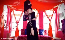 ZeiraMuslim | Black Hijab & Skirt | LIVE Muslim Webcam | www.ckxgirl.com 