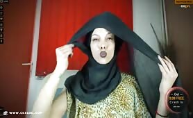 JasminMuslim | CKXGirl™ | Twerking Loose Leopard Dress | www.ckxgirl.com 